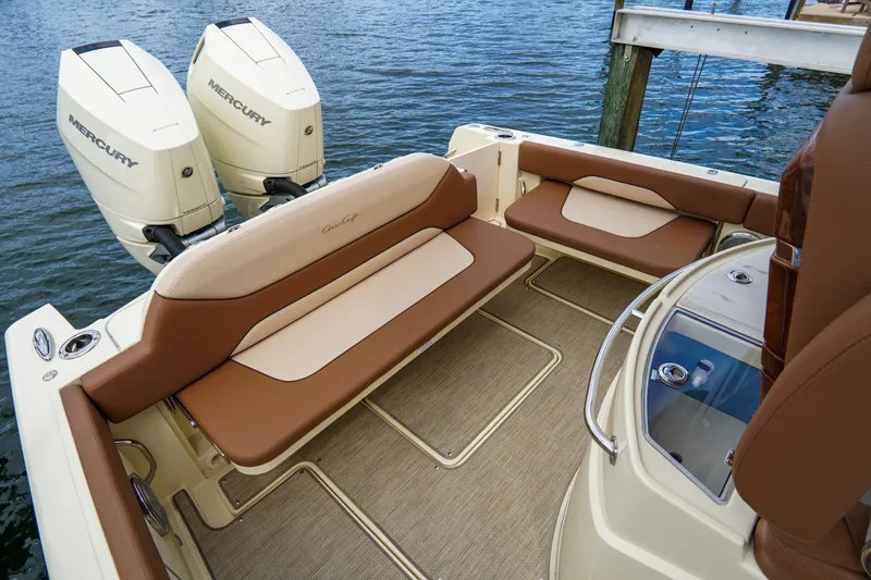 Slide: The Image of Chris-Craft 31 Catalina 2026 - 9