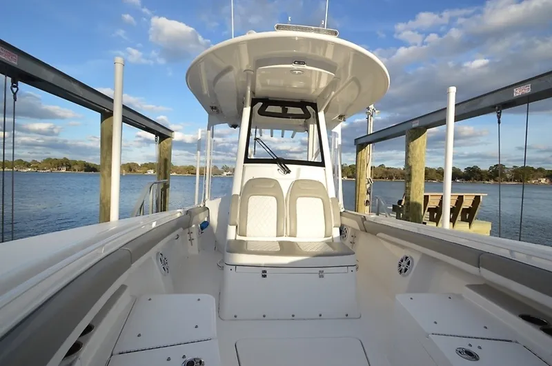 Slide: The Image of Regulator Marine 28 FS 2024 - 21