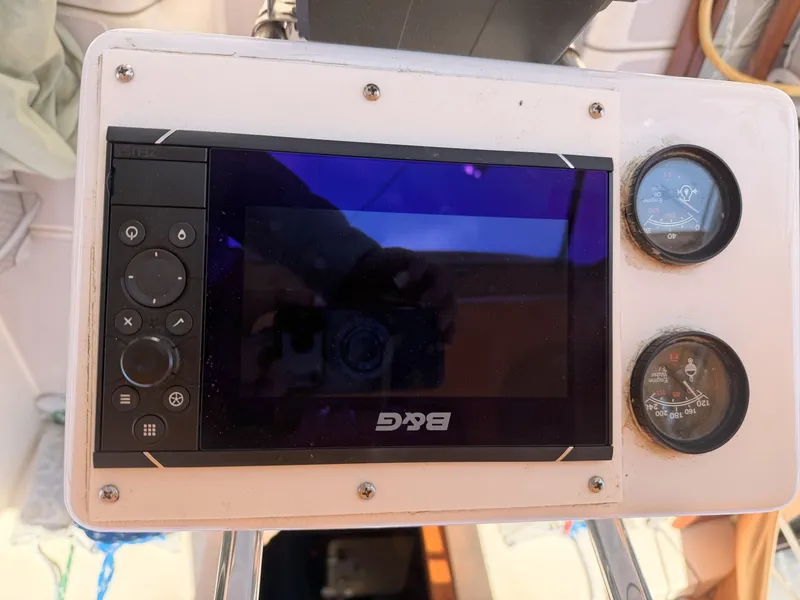 Slide: The Image of Island Packet Cutter 1989 - 16