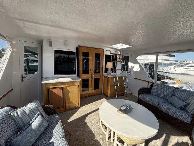 Slide: The Image of Hatteras Motor Yacht 1979 - 3
