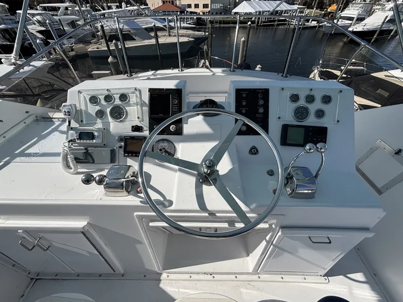 Slide: The Image of Hatteras Motor Yacht 1979 - 39