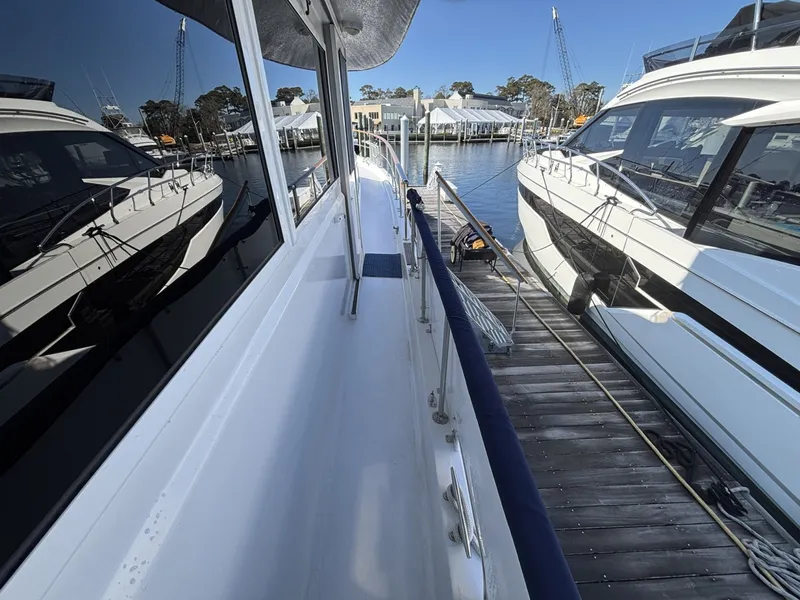 Slide: The Image of Hatteras Motor Yacht 1979 - 47
