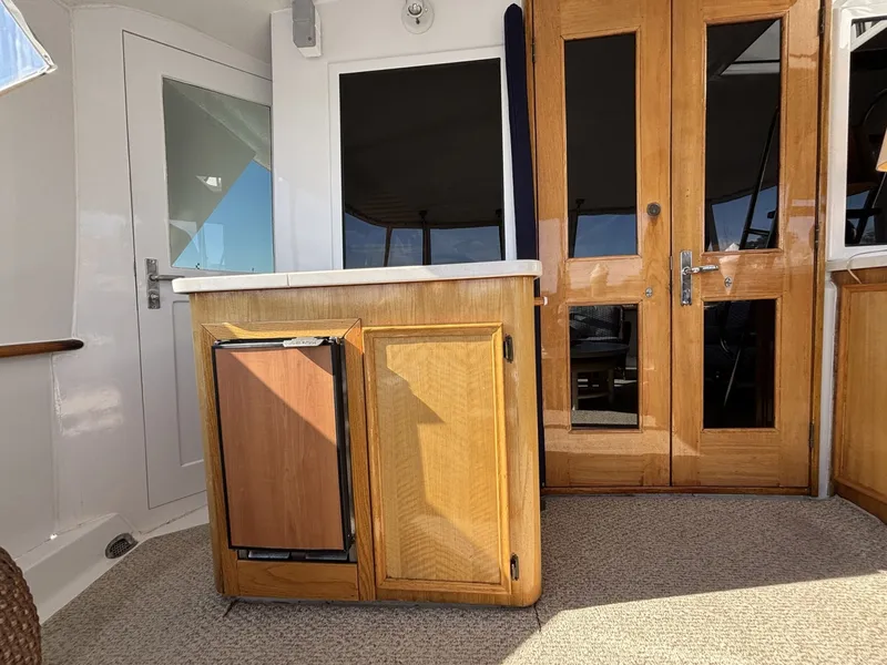 Slide: The Image of Hatteras Motor Yacht 1979 - 7