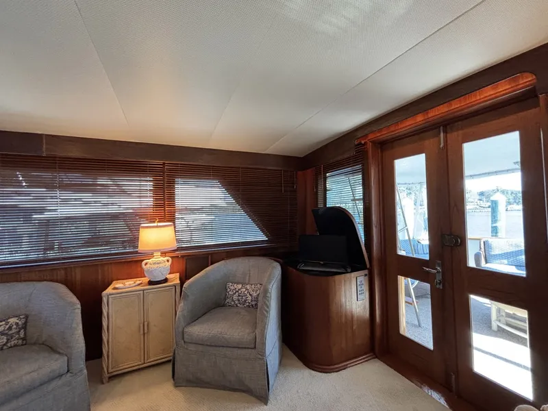 Slide: The Image of Hatteras Motor Yacht 1979 - 9