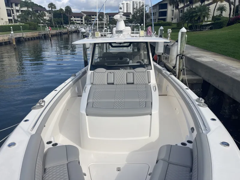 Slide: The Image of Pursuit S 408 Sport 2017 - 4