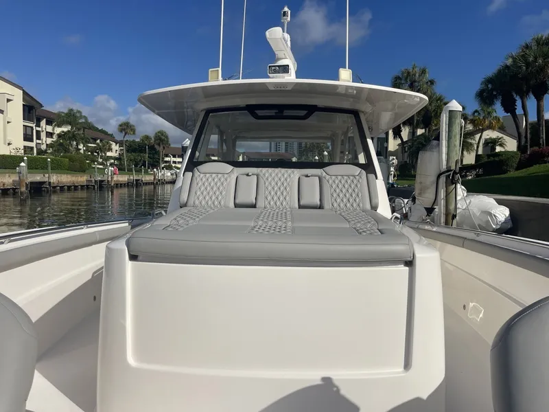 Slide: The Image of Pursuit S 408 Sport 2017 - 5