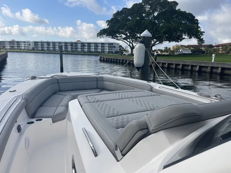 Slide: The Image of Pursuit S 408 Sport 2017 - 6
