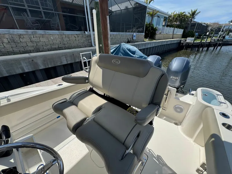 Slide: The Image of Key West 244 Center Console 2022 - 18