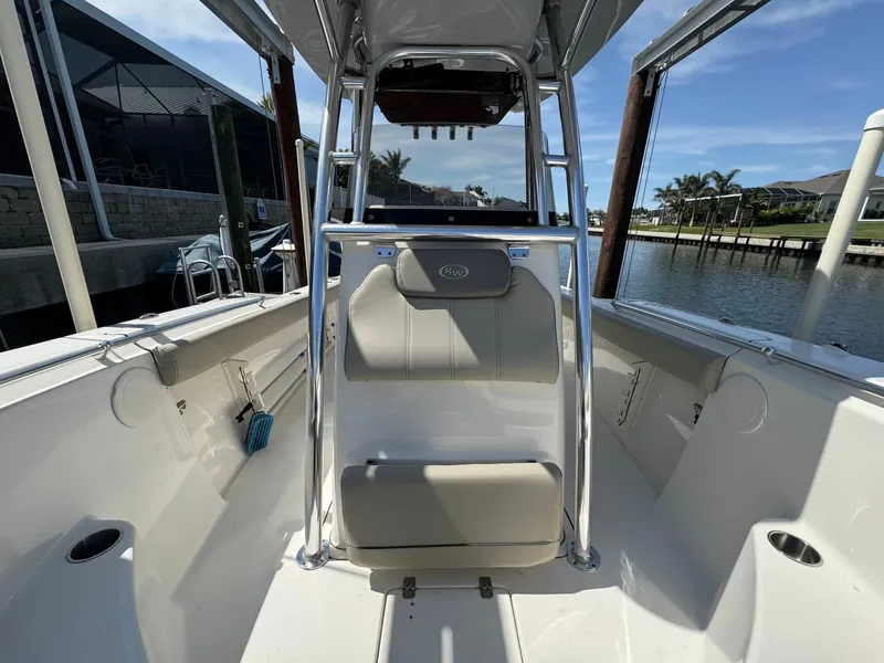 Slide: The Image of Key West 244 Center Console 2022 - 29