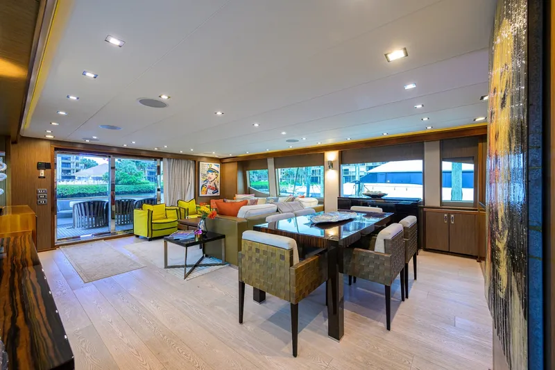 Slide: The Image of Hatteras 80 Motor Yacht 2013 - 11