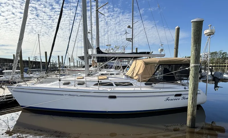 Slide: The Image of Catalina 350 2003 - 2