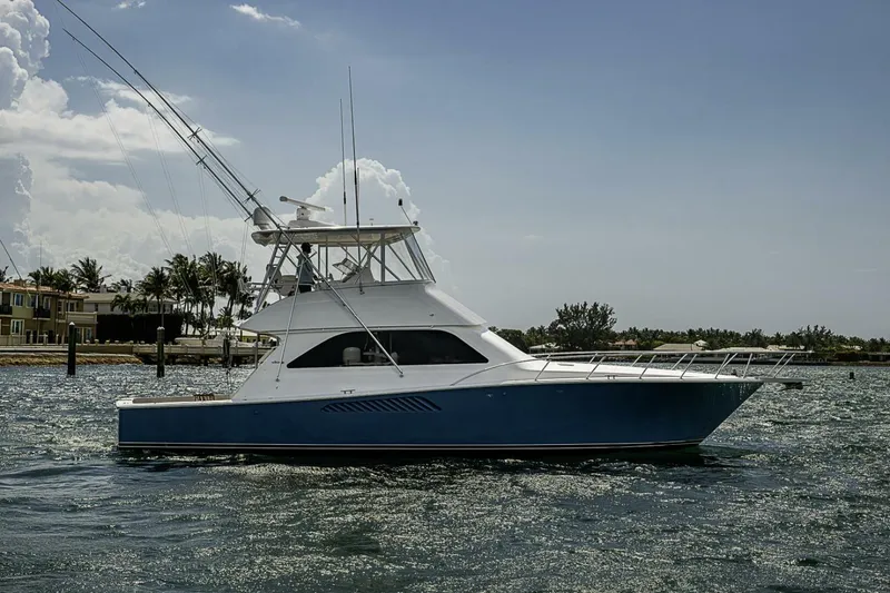 The Image of Viking 48 Convertible 2003 - 0