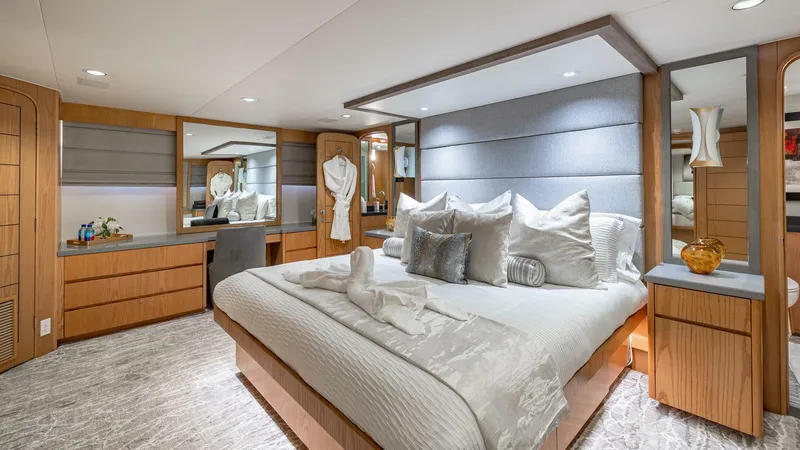 Slide: The Image of Broward Raised Pilothouse 1997 - 32