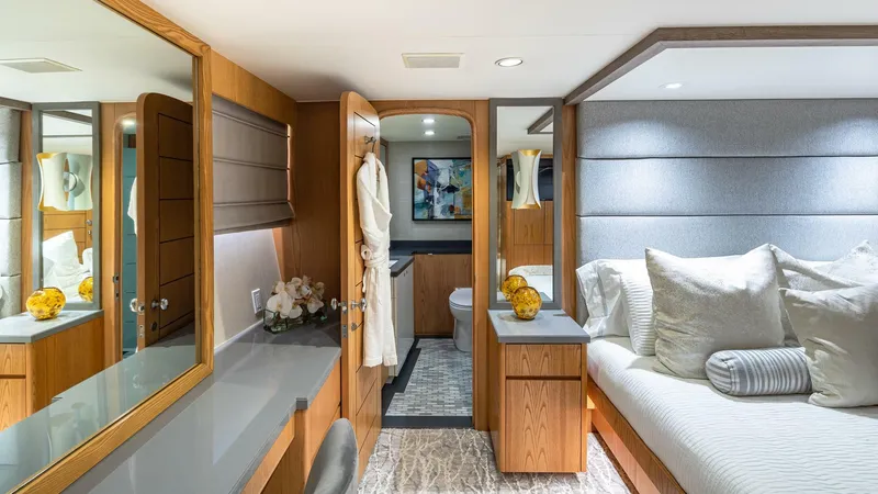 Slide: The Image of Broward Raised Pilothouse 1997 - 80