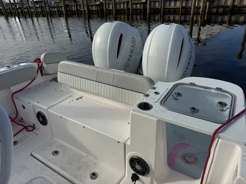 Slide: The Image of Sea Fox 268 Commander 2023 - 4