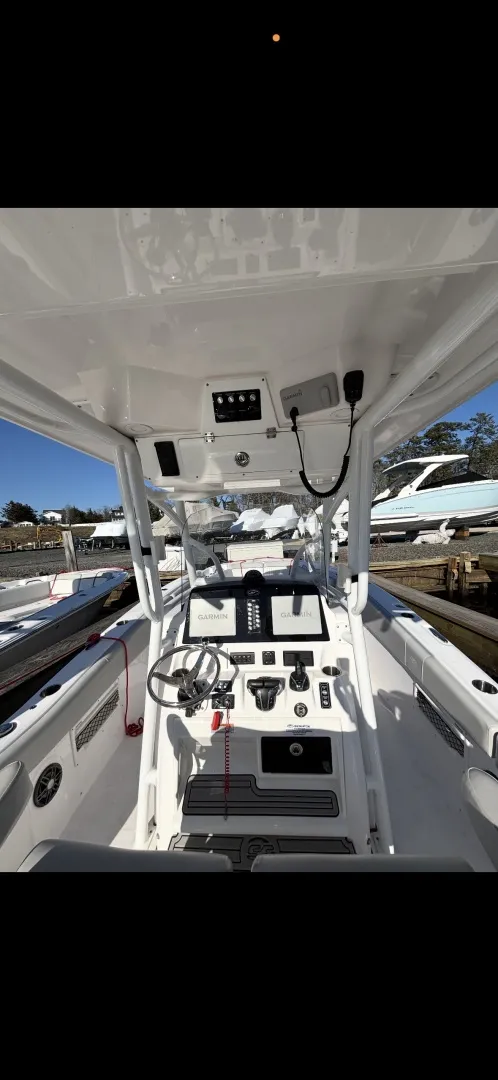 Slide: The Image of Sea Fox 268 Commander 2023 - 6