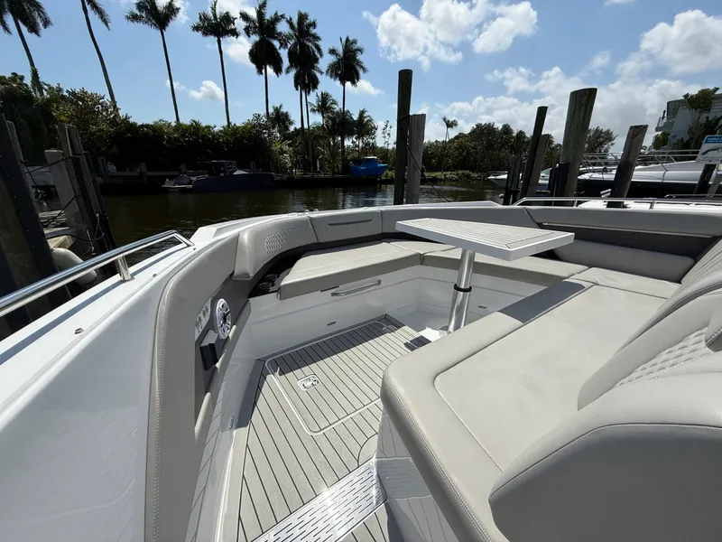 Slide: The Image of Cruisers 50 GLS 2024 - 33