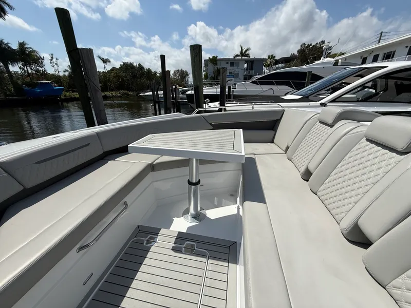 Slide: The Image of Cruisers 50 GLS 2024 - 34