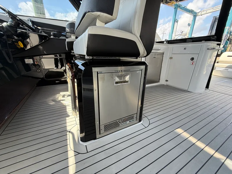 Slide: The Image of Cruisers 50 GLS 2024 - 37