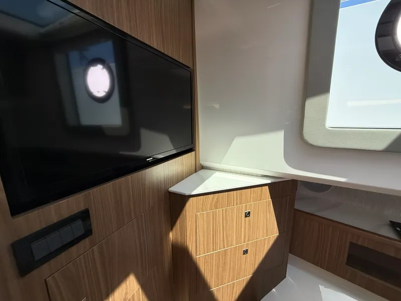 Slide: The Image of Cruisers 50 GLS 2024 - 50