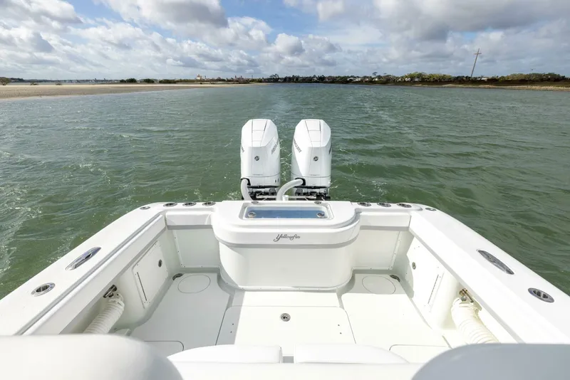 Slide: The Image of Yellowfin 32 Offshore 2014 - 30