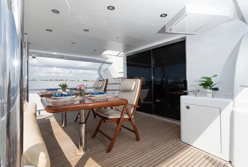 Slide: The Image of Horizon Elegance 82 2007 - 39