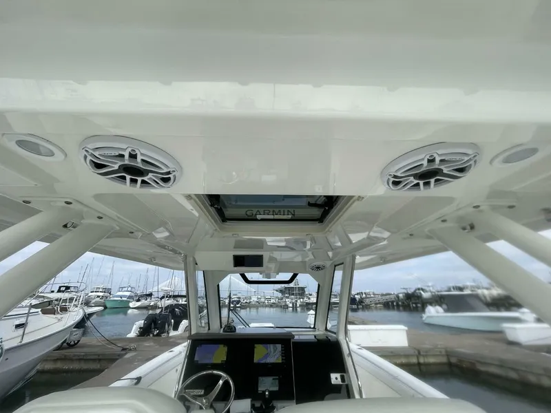 Slide: The Image of Pursuit S 328 Sport 2021 - 11