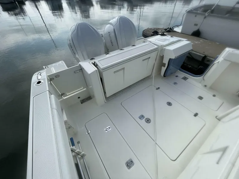 Slide: The Image of Pursuit S 328 Sport 2021 - 29