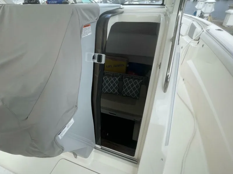 Slide: The Image of Pursuit S 328 Sport 2021 - 41