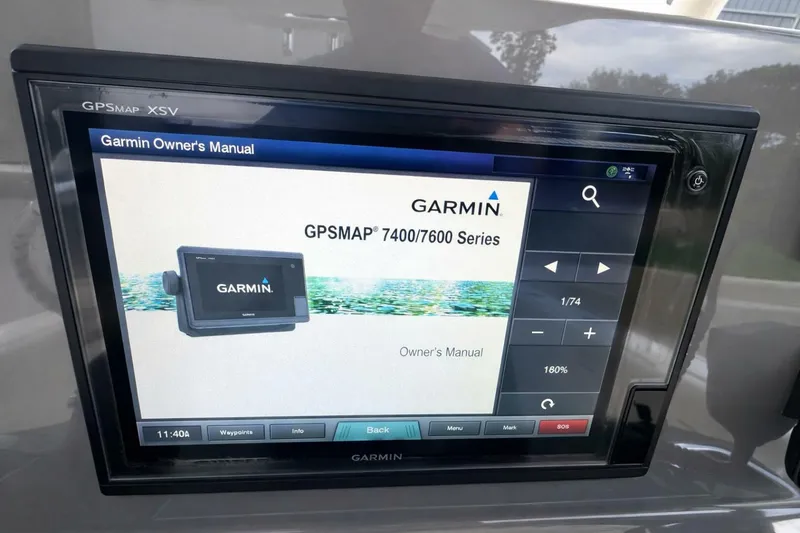 Slide: The Image of Pursuit C 260 Center Console 2017 - 15