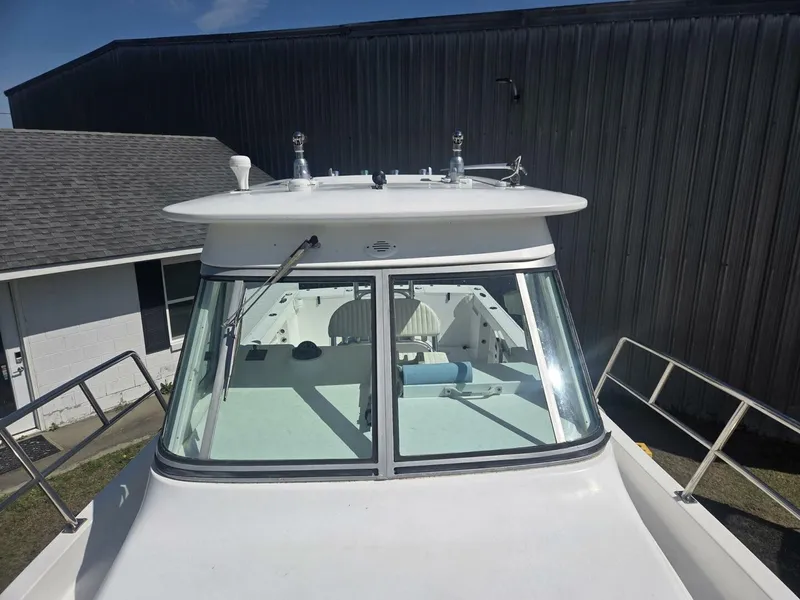 Slide: The Image of True World Marine TE2810 2008 - 40