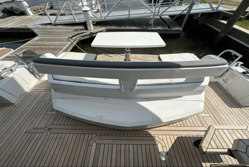 Slide: The Image of Galeon 510 SKY 2024 - 13