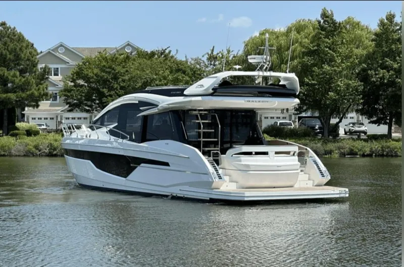 Slide: The Image of Galeon 510 SKY 2024 - 5