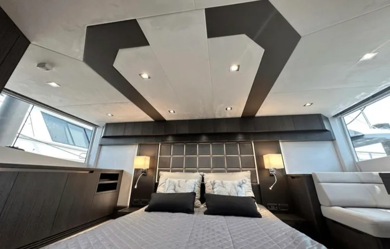 Slide: The Image of Galeon 510 SKY 2024 - 54