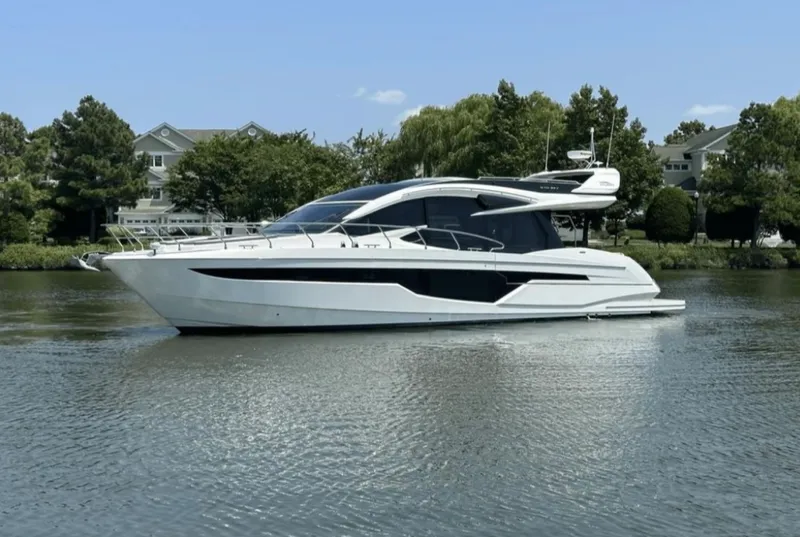 Slide: The Image of Galeon 510 SKY 2024 - 7