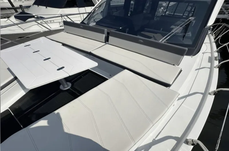 Slide: The Image of Galeon 510 SKY 2024 - 73