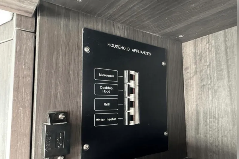 Slide: The Image of Galeon 510 SKY 2024 - 84