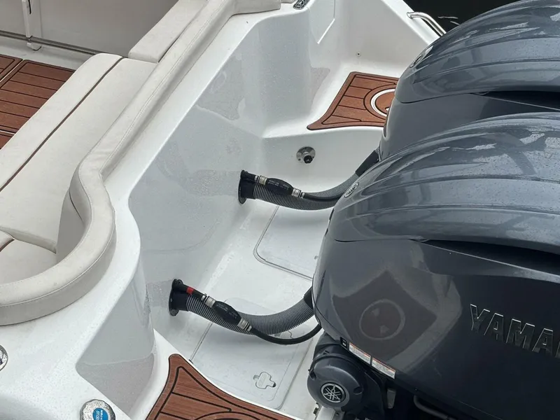 Slide: The Image of Sea Hunt Ultra 275 SE 2022 - 17
