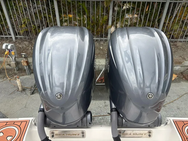 Slide: The Image of Sea Hunt Ultra 275 SE 2022 - 19