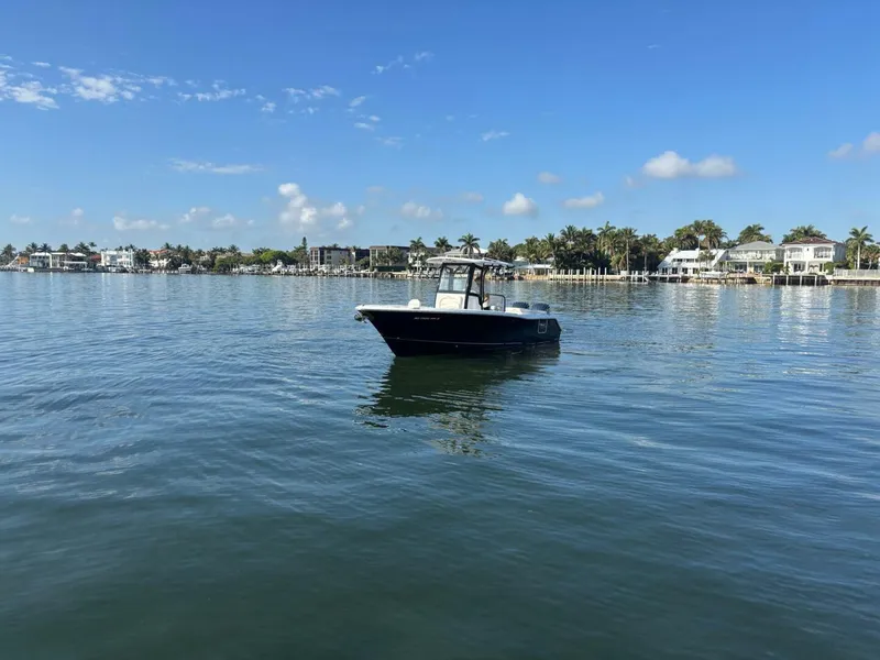Slide: The Image of Sea Hunt Ultra 275 SE 2022 - 2