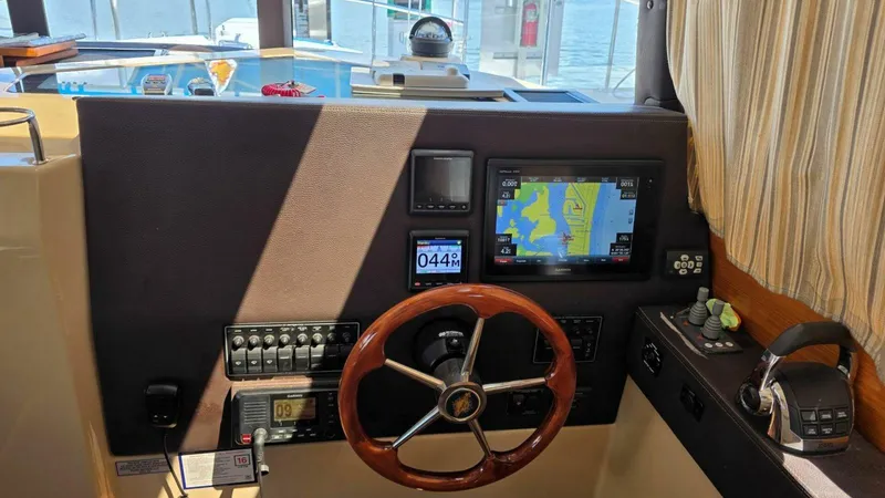 Slide: The Image of Ranger Tug 29-CB 2019 - 44