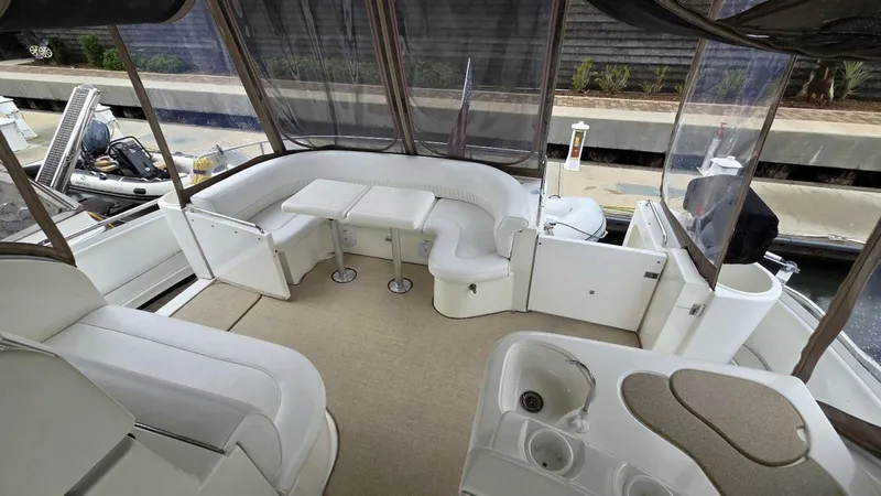 Slide: The Image of Cruisers 4450 Express Motor Yacht 2000 - 11