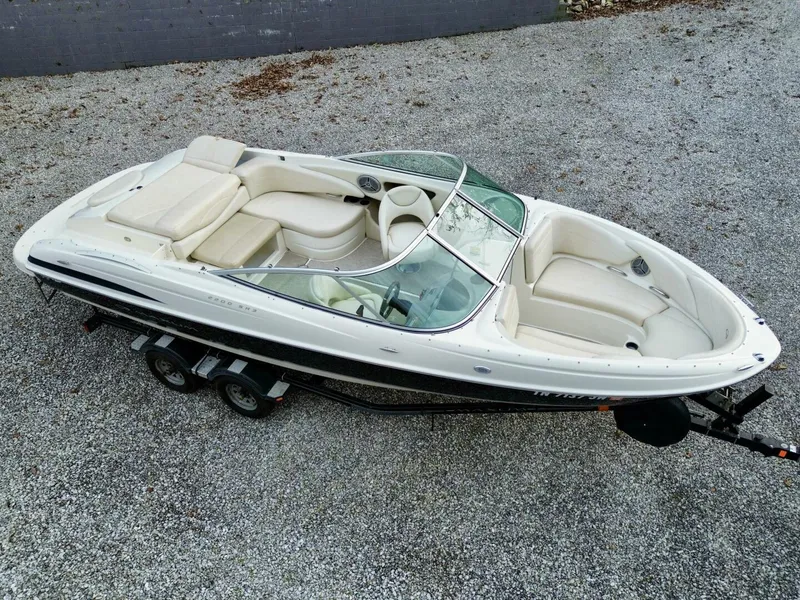 Slide: The Image of Maxum 2200 SR3 2007 - 2