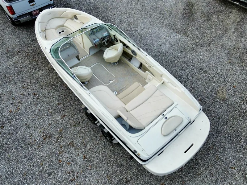 Slide: The Image of Maxum 2200 SR3 2007 - 6