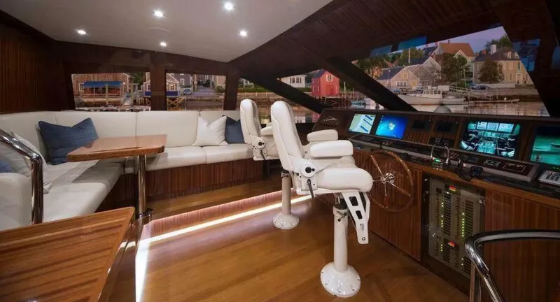 Slide: The Image of Hargrave Raised Pilothouse 2016 - 7
