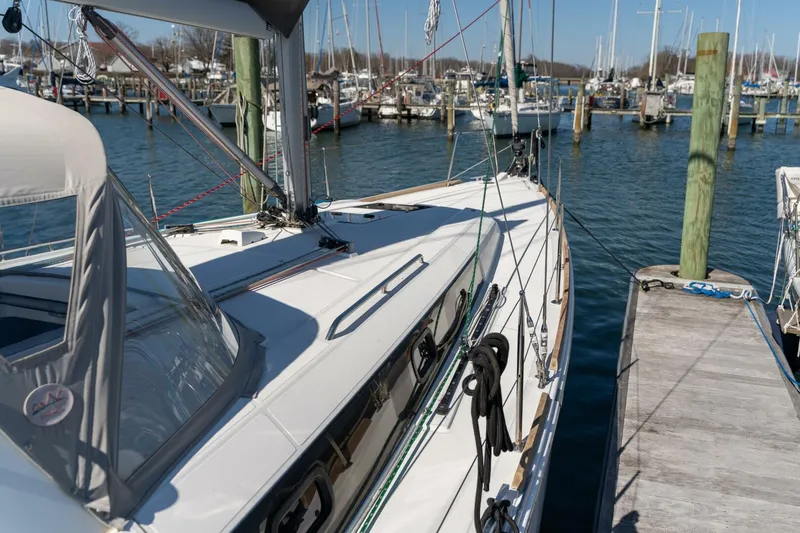 Slide: The Image of Beneteau Oceanis 38.1 2019 - 16