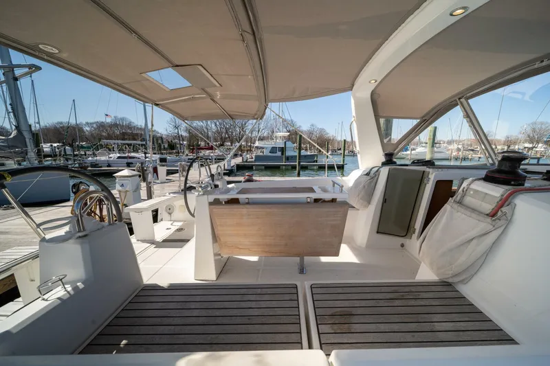 Slide: The Image of Beneteau Oceanis 38.1 2019 - 40
