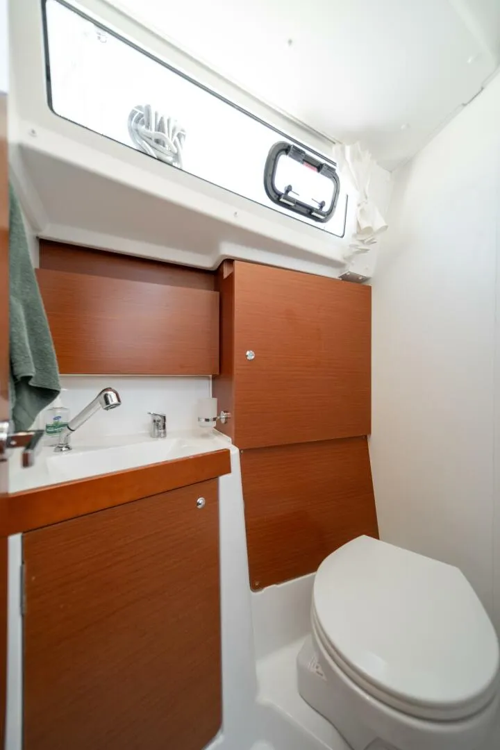 Slide: The Image of Beneteau Oceanis 38.1 2019 - 55