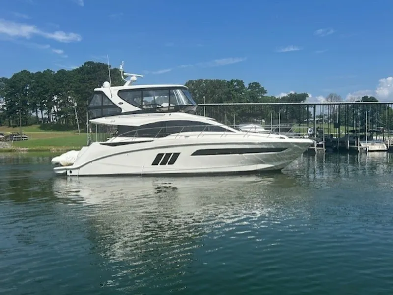 The Image of Sea Ray 510 FLY 2016 - 0