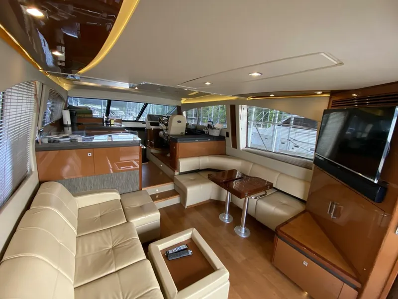 Slide: The Image of Sea Ray 510 FLY 2016 - 13